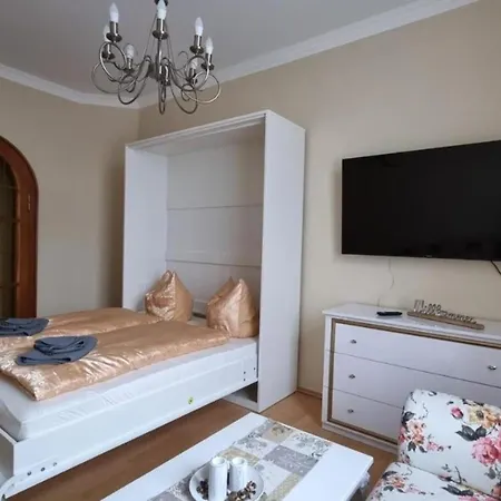 Fuerst Metternich, Апартаменты